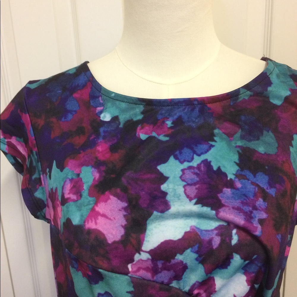Multi color size large dress